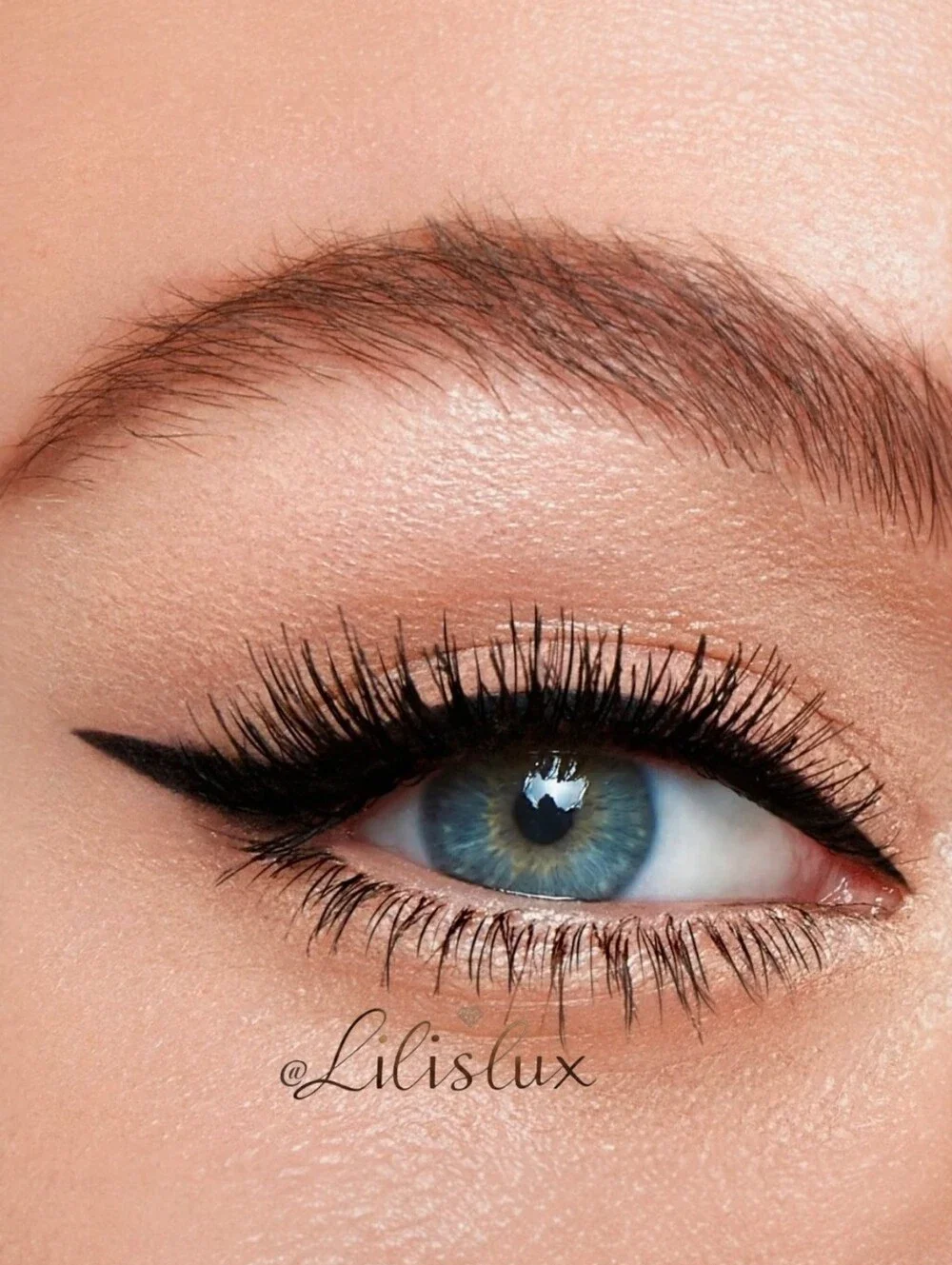Hollywood Exagger-Eyes Double-Ended Eyeliner Pencil (Limited Edition)Charlotte T